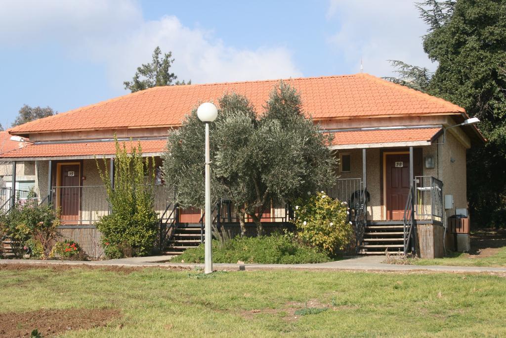 Ein Zivan Village Resort Habitación foto